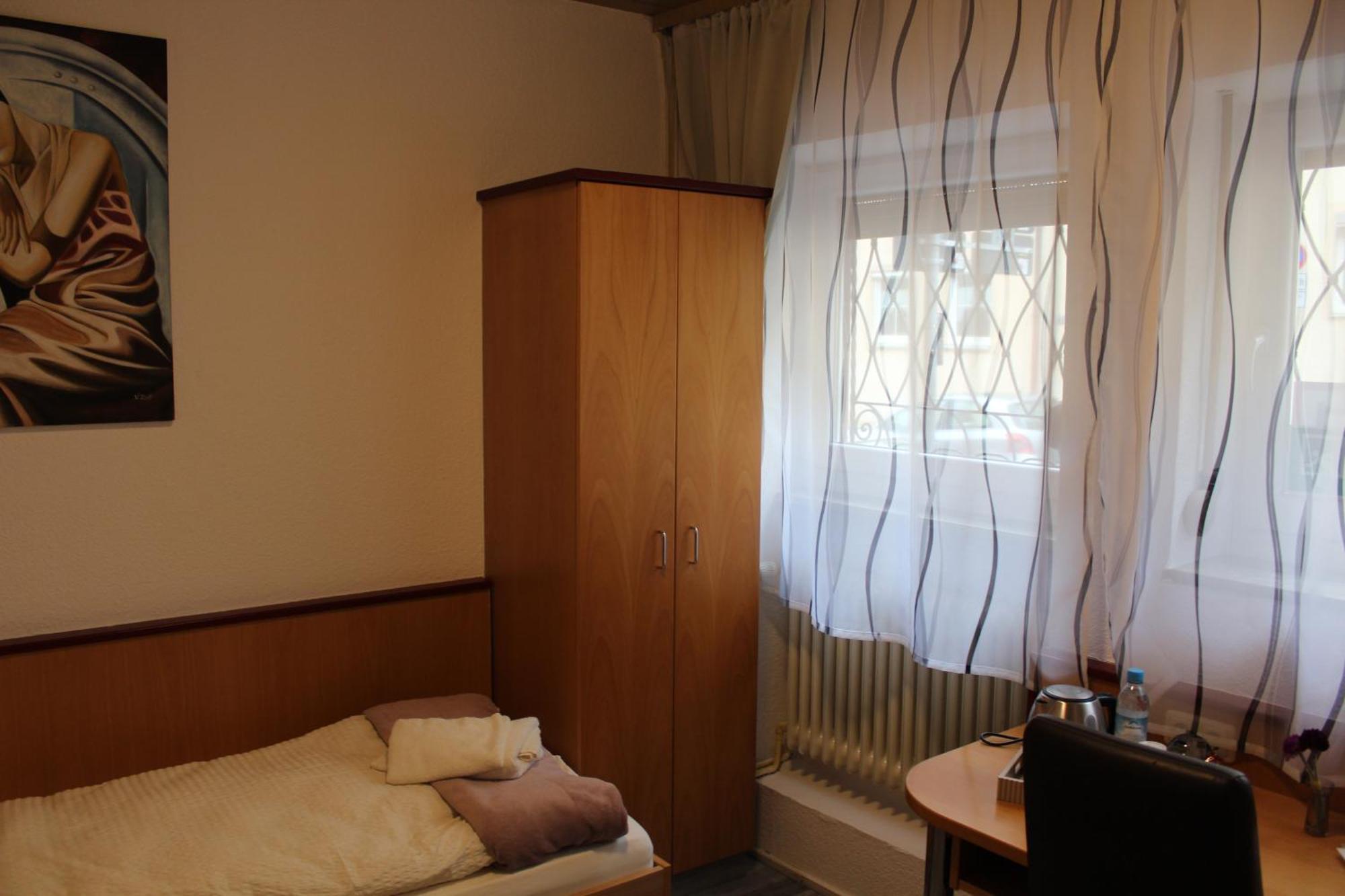 Burghotel - Das Original Norimberga Esterno foto